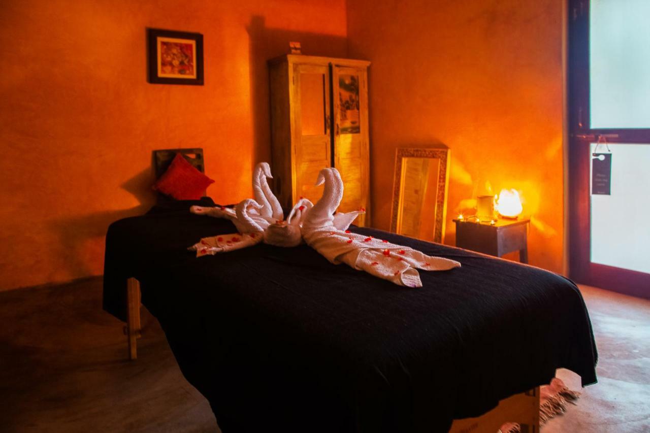 Devarya Wellness Beach Resort Морджим Екстериор снимка